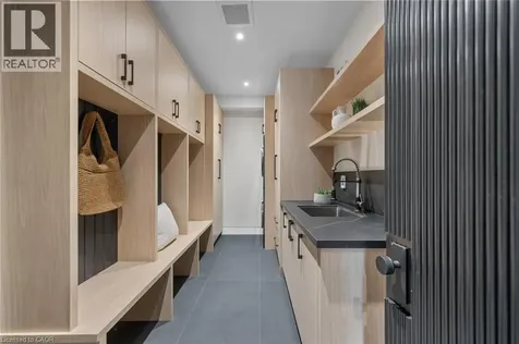 298 Strathcona Drive Burlington ON L7L 2E1