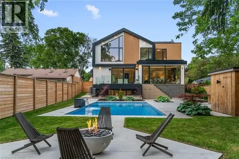 298 Strathcona Drive Burlington ON L7L 2E1