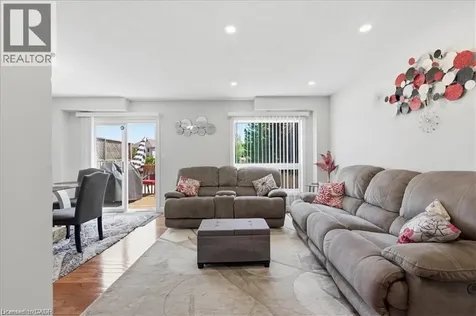 84 Westmeadow Drive Kitchener ON N2N 3P1