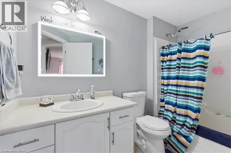84 Westmeadow Drive Kitchener ON N2N 3P1