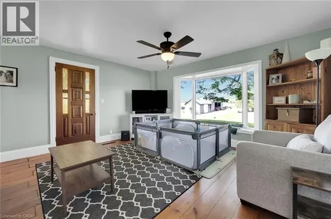 1216 Sawmill Road Ancaster ON L9G 3L1