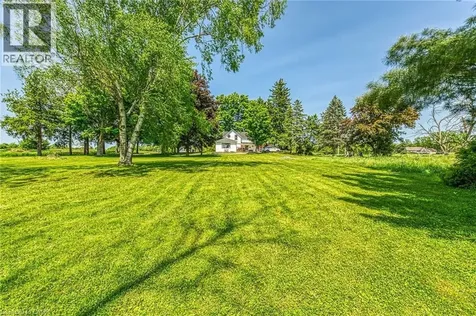 1216 Sawmill Road Ancaster ON L9G 3L1