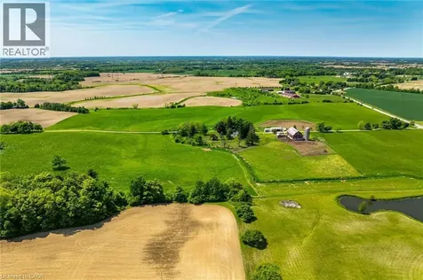 1216 Sawmill Road Ancaster ON L9G 3L1