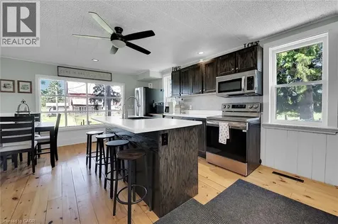 1216 Sawmill Road Ancaster ON L9G 3L1