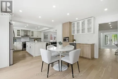 94 Roxana Avenue Vaughan (west Woodbridge) ON L4L 3Y8