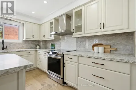 94 Roxana Avenue Vaughan (west Woodbridge) ON L4L 3Y8