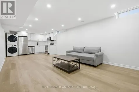 94 Roxana Avenue Vaughan (west Woodbridge) ON L4L 3Y8