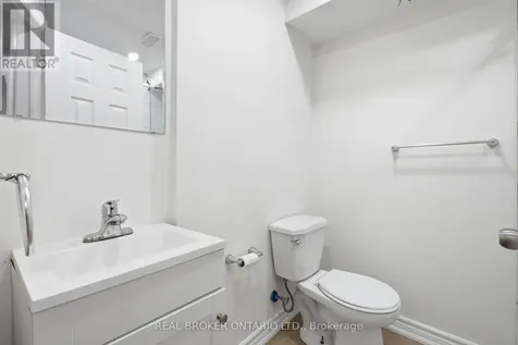 94 Roxana Avenue Vaughan (west Woodbridge) ON L4L 3Y8