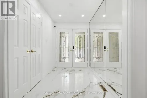 94 Roxana Avenue Vaughan (west Woodbridge) ON L4L 3Y8