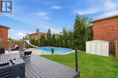 94 Roxana Avenue Vaughan (west Woodbridge) ON L4L 3Y8