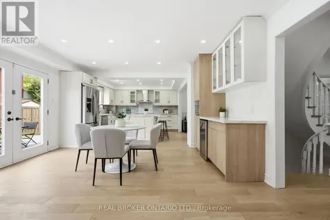 94 Roxana Avenue Vaughan (west Woodbridge) ON L4L 3Y8