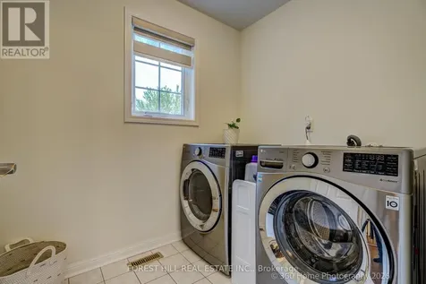 1148 Barclay Circle Milton (be Beaty) ON L9T 5V9