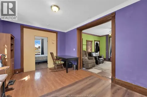 559 Assumption Windsor ON N9A 3B3