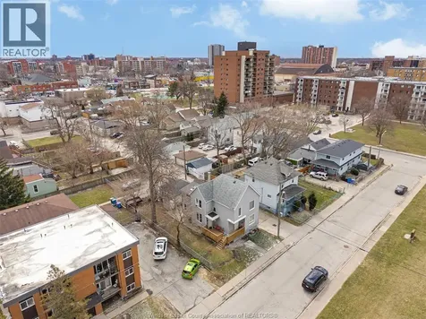 559 Assumption Windsor ON N9A 3B3