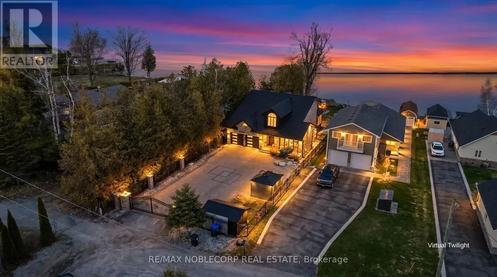 15 Palm Beach Road Oro-medonte ON L0L 1T0
