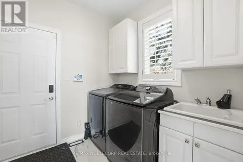 15 Palm Beach Road Oro-medonte ON L0L 1T0