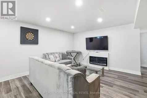 15 Palm Beach Road Oro-medonte ON L0L 1T0