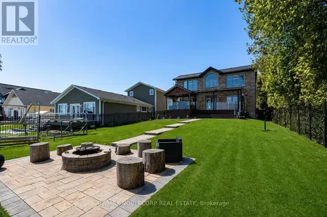 15 Palm Beach Road Oro-medonte ON L0L 1T0