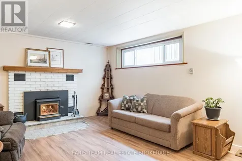 257 Church Street Penetanguishene ON L9M 1G6