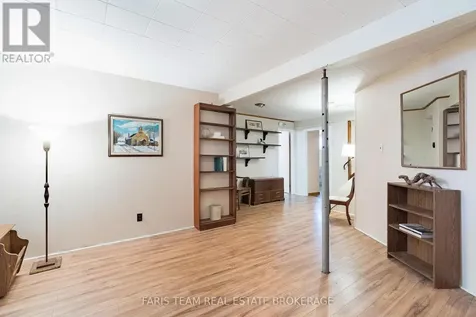 257 Church Street Penetanguishene ON L9M 1G6