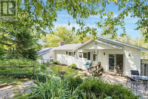 257 Church Street Penetanguishene ON L9M 1G6