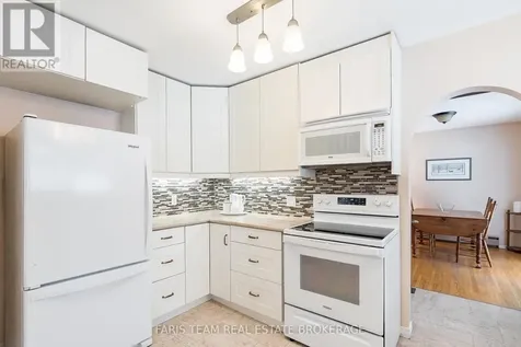 257 Church Street Penetanguishene ON L9M 1G6