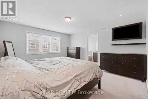 73 Bristling Crescent Ottawa ON K2J 6C2