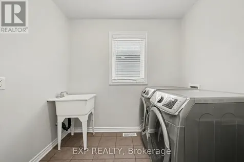 73 Bristling Crescent Ottawa ON K2J 6C2