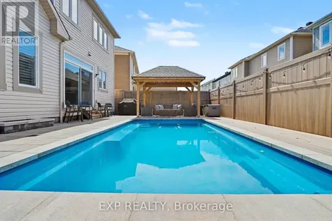 73 Bristling Crescent Ottawa ON K2J 6C2