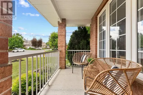 14 Newcastle Avenue Ottawa ON K2K 3B4