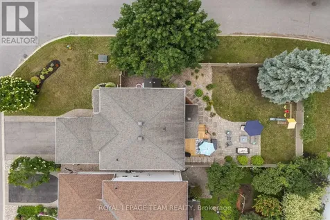 14 Newcastle Avenue Ottawa ON K2K 3B4
