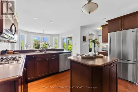 162 Pleasant View Drive Laurentian Valley ON K8B 1B8