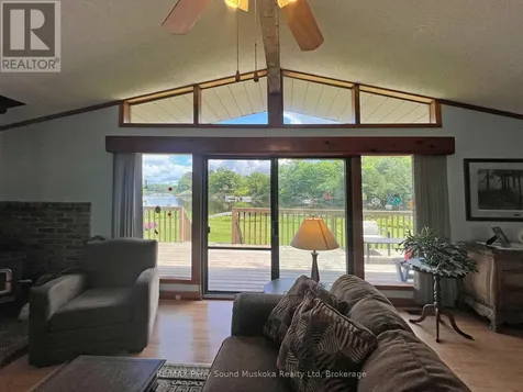 15 Dockside Drive Mckellar ON P0G 1C0