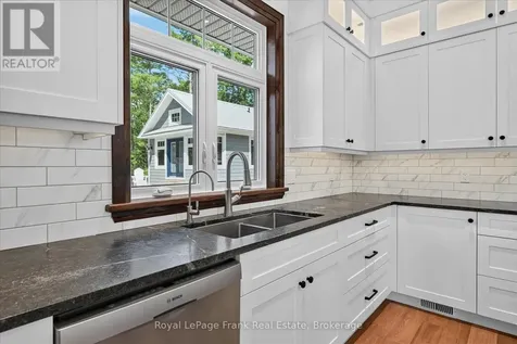 1012 Island 35 Stoney Lake Douro-dummer ON K0L 2H0
