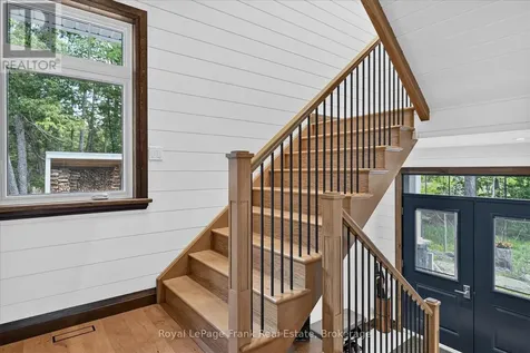 1012 Island 35 Stoney Lake Douro-dummer ON K0L 2H0