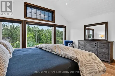 1012 Island 35 Stoney Lake Douro-dummer ON K0L 2H0