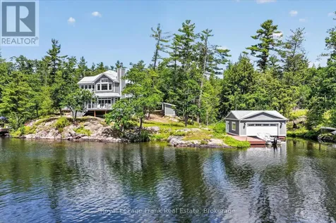 1012 Island 35 Stoney Lake Douro-dummer ON K0L 2H0