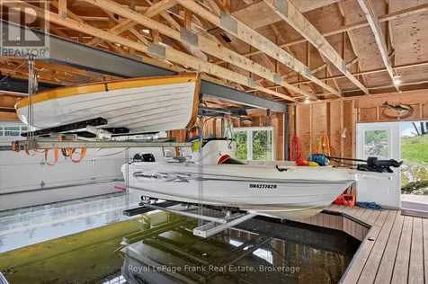 1012 Island 35 Stoney Lake Douro-dummer ON K0L 2H0