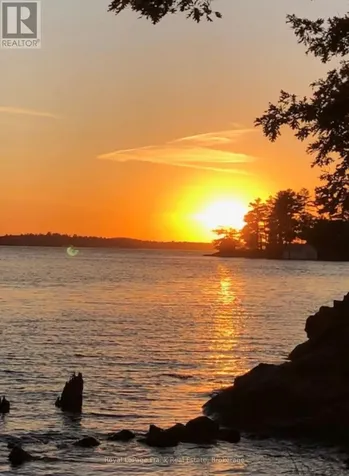 1012 Island 35 Stoney Lake Douro-dummer ON K0L 2H0