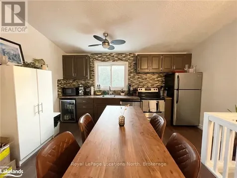 15 Harbour Street West Collingwood ON L9Y 5S1