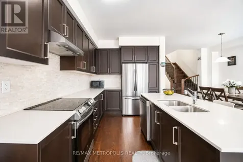 98 Laing Drive Whitby ON L1P 0N6