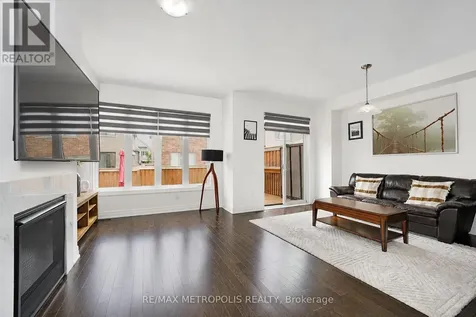98 Laing Drive Whitby ON L1P 0N6