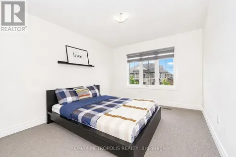 98 Laing Drive Whitby ON L1P 0N6