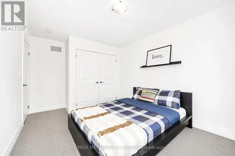 98 Laing Drive Whitby ON L1P 0N6
