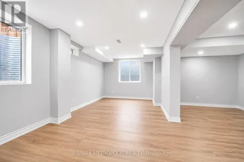 98 Laing Drive Whitby ON L1P 0N6