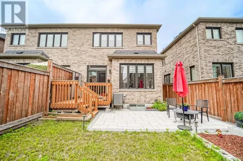 98 Laing Drive Whitby ON L1P 0N6