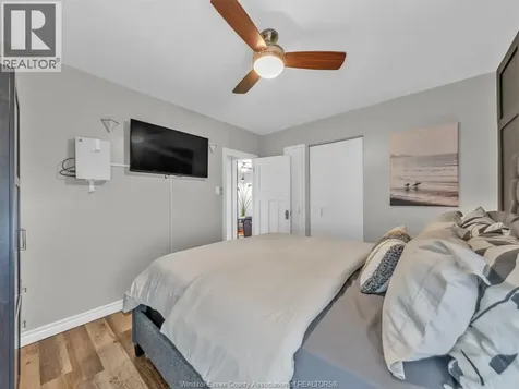 2174 Forest Avenue Windsor ON N8W 2G5