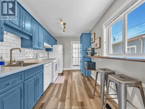 2174 Forest Avenue Windsor ON N8W 2G5
