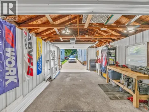 2174 Forest Avenue Windsor ON N8W 2G5