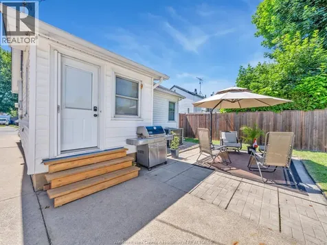 2174 Forest Avenue Windsor ON N8W 2G5